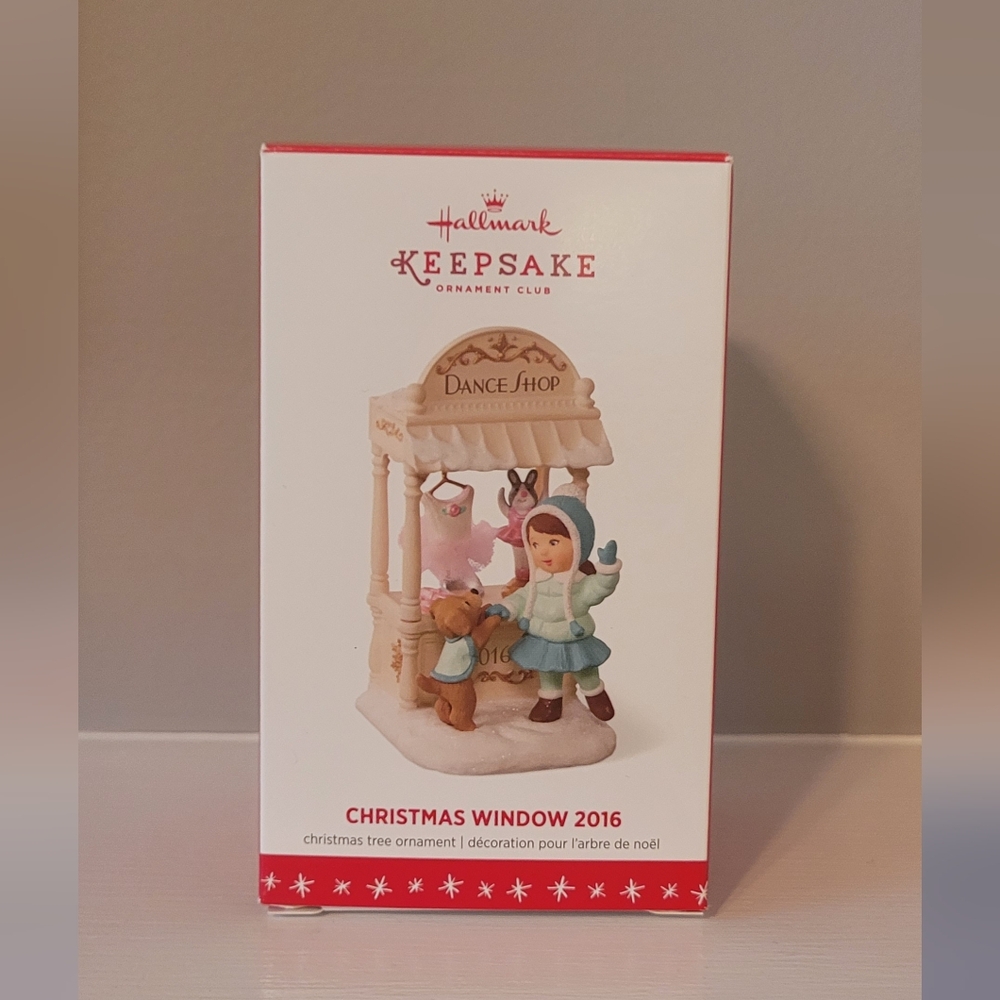 Hallmark Keepsake Christmas Window 2016 Ornament